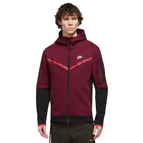 Nike tech fleece maroon